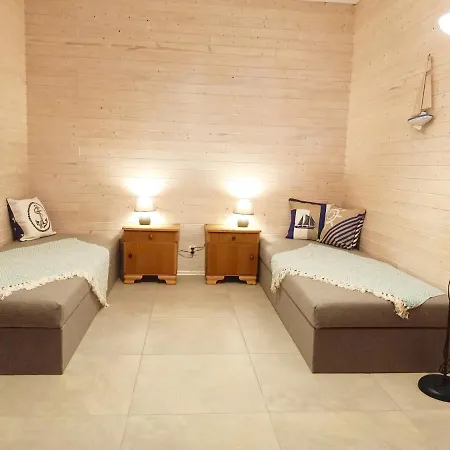 Rybacki Domek 50 Metrow Do Morza! Aparthotel Dziwnow