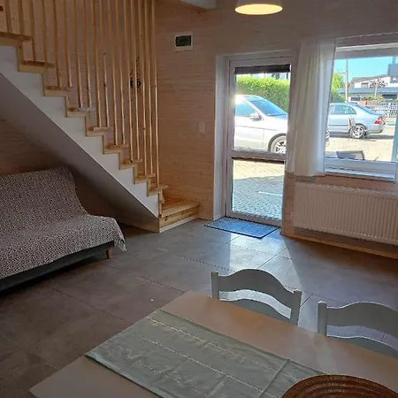 Aparthotel Rybacki 50 Metrow Do Morza! 3*