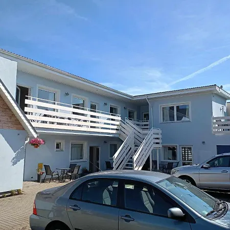 Aparthotel Rybacki 50 Metrow Do Morza! 3*