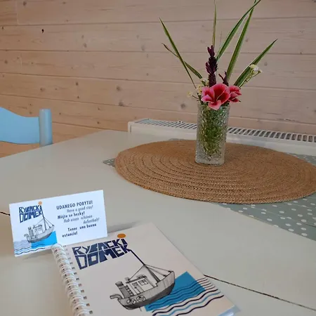 Aparthotel Rybacki 50 Metrow Do Morza! Dziwnów